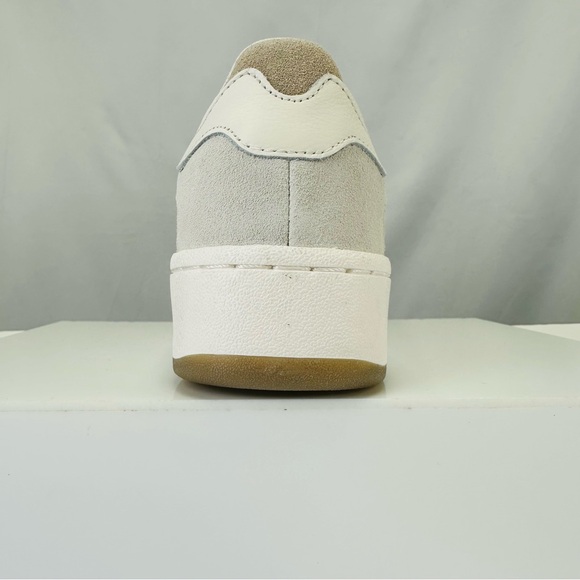 Adidas Superstar XLG Essence Sneaker Womens white Size 6.5 SINGLE WHITE RIGHT - Picture 3 of 7